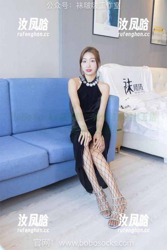 BoBoSocks袜啵啵 - 奶油的厚黑丝五指袜——你敢穿，我敢拍！
