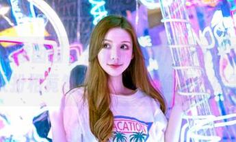 Feilin嗲囡囡 – 我们的Celina青妍在线，修女扮相竟然美得让人想偷溜去祷告！