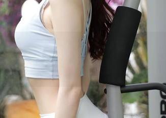 MFStar模范学院 – Yuli黄佳丽最新图册上线，女仆风自带神秘感，来了解一下吧