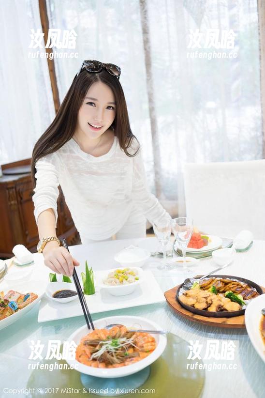 MiStar魅妍社 - 陈雅漫VICKY在校园，不仅书本厚，图包也高清得很！