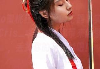 MiiTao蜜桃社 – 今天的主题其实是“红裙”！Cris_卓娅祺给你带来的壁纸合集，丢掉你的花衬衫吧！