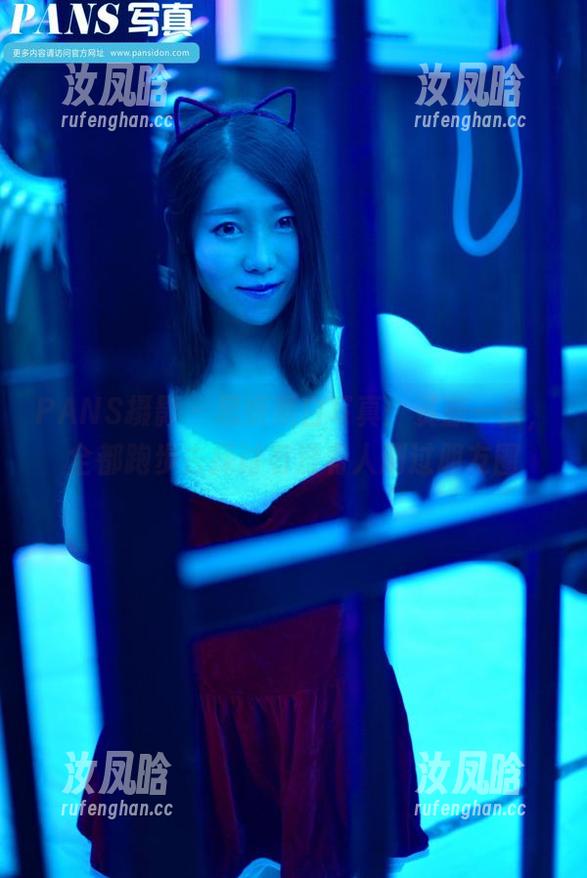 PANS摄影 - 思妍黑白写真：资源一丢，全都跑步去探讨有没有人刷过朋友圈