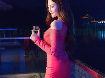 TGOD推女神 – 曼苏拉娜的油亮时刻，原图明亮到我都觉得自己在闪光