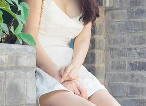 UGirls尤果网 – 才可儿的厨娘作品，明明是做饭却又有种意外的吸引。
