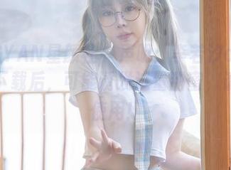 XINGYAN星颜社 – 声明：李若汐ci甜心图包下载后，可能诱发过量甜蜜，请酌情使用！