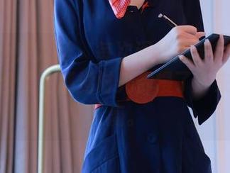 Xiuren秀人网 – 每次滑动奶芙乔乔的高清礼服合集，感觉时光都慢了下来，特别入魔。