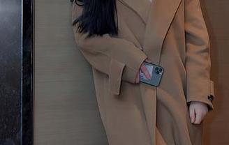 Xiuren秀人网 – 图包里的顾乔楠：女王范儿稳得不要不要的！