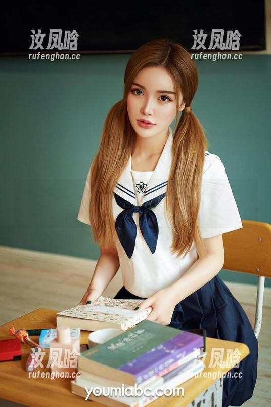 YouMi尤蜜荟 - 您的蛋蛋和服写真：随性而至的精选偶遇