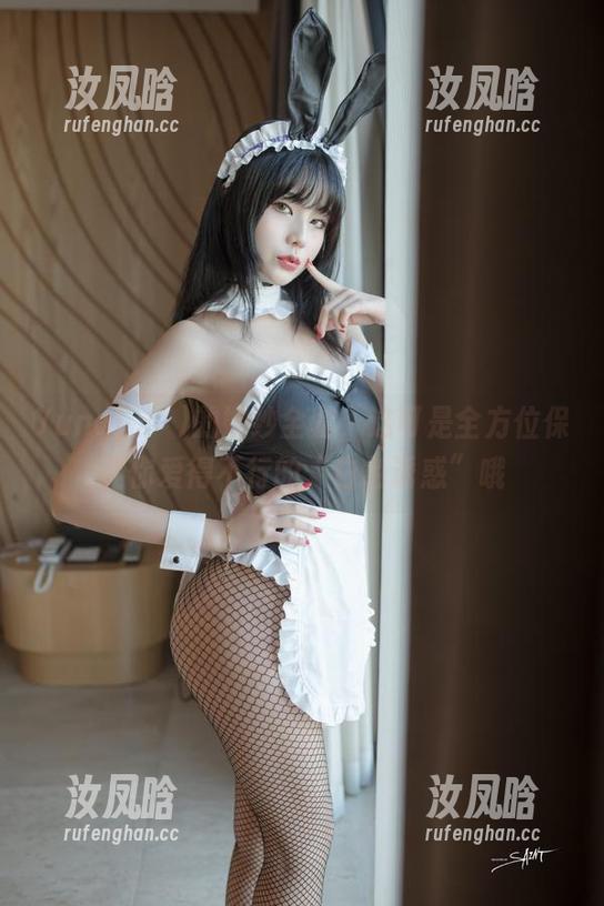 Yuna(윤아)的婚纱全套，这可是全方位保证你爱得不行的“白色诱惑”哦