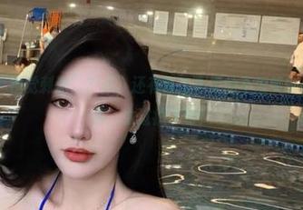 微密圈 – “视觉刺激”？不，还有直击心灵的不爱笑的赛琳高清合集，太过瘾了呀！