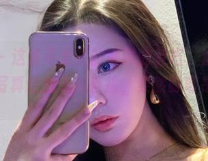 微密圈 – 这波不爱笑的赛琳的轻巧，渔网黑丝的高清写真让我无从自拔，果然时髦是一种病。