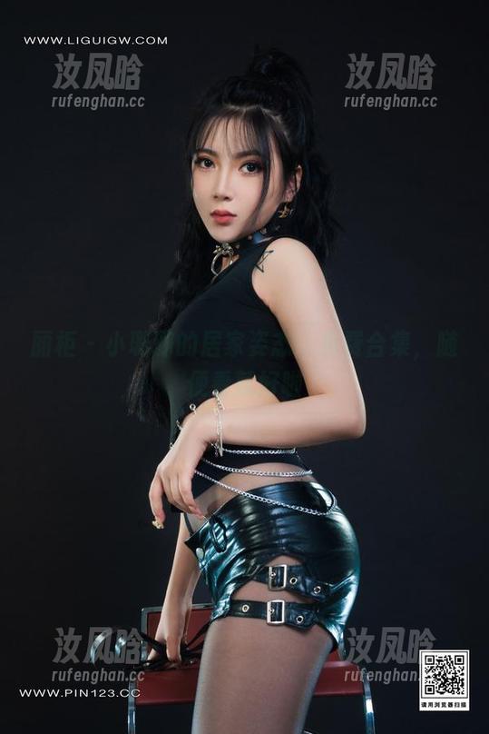 丽柜 - 小璐璐的居家姿态：免费合集，随便看就好啦