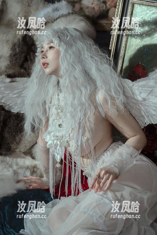 云溪溪的“酒醉兔女郎”——高清作品里的小囧事