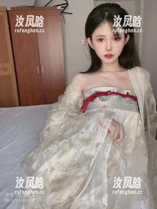 七分可爱三分色，倦倦喵的魅魔写真全集也能惹人怜