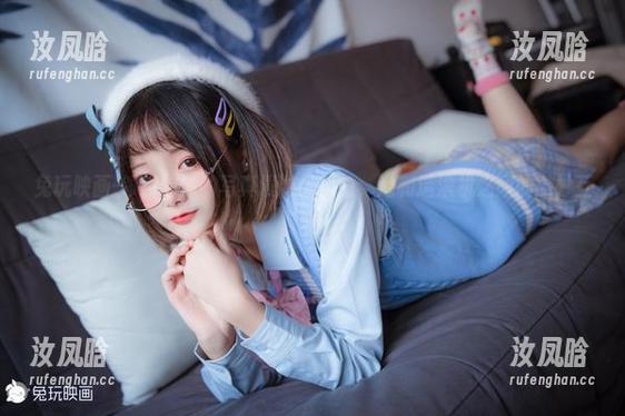 兔玩映画-邻家妹妹的写真漫游：抓拍，她和造浪机之间的微妙互动