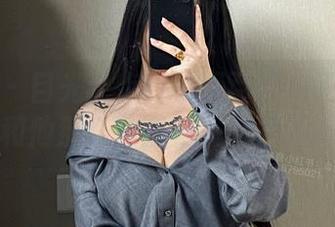 微密圈 – 目光止步：卡通百科老王的作品和他那红色蕾丝的微妙纠缠