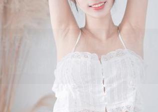 照片里全是透明，周叽是可爱兔兔是不是担心我看不到她的美？