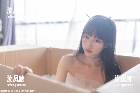喵糖映画 - 私拍无极限：看蠢沫沫如何用网袜底气满满！