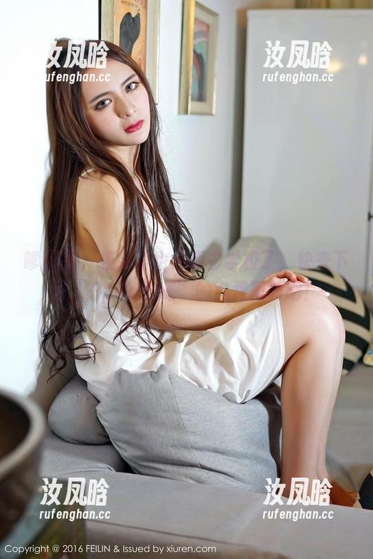 嗲囡囡 - 校服再也不用去学校了，快来下载“PaPa妈咪”的免费写真吧！