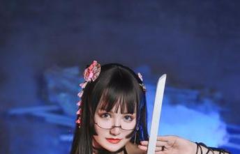 夏鸽鸽不想起床话多无边，壁纸合集里的“秘密花园”你发现了吗？