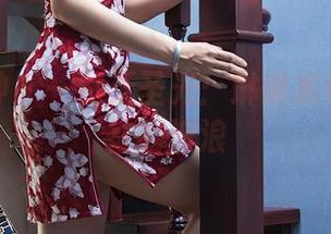 头条女神 – 一览无圣光：琳琳水手服的随性的波浪