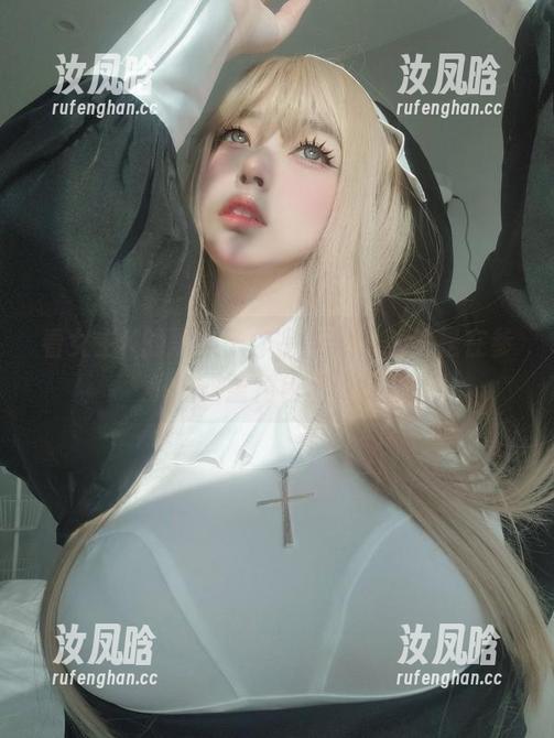 看女主K的黑双子作品合集，就像是在参加双重角色派对！