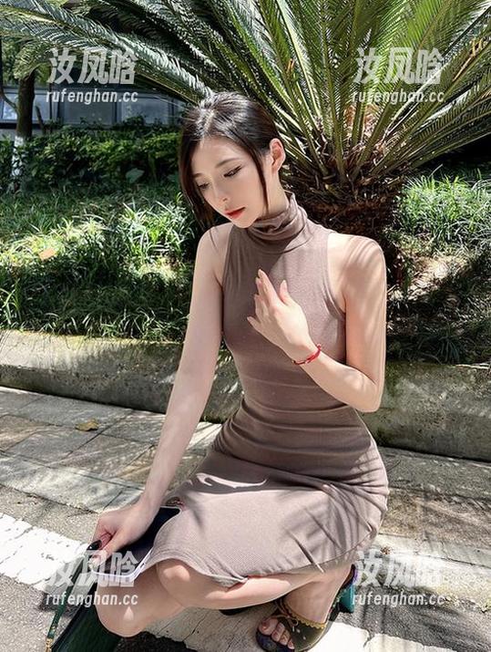 微密圈 - 妮是老虎的瑜伽裤，资源在这写真集中漂浮来漂浮去