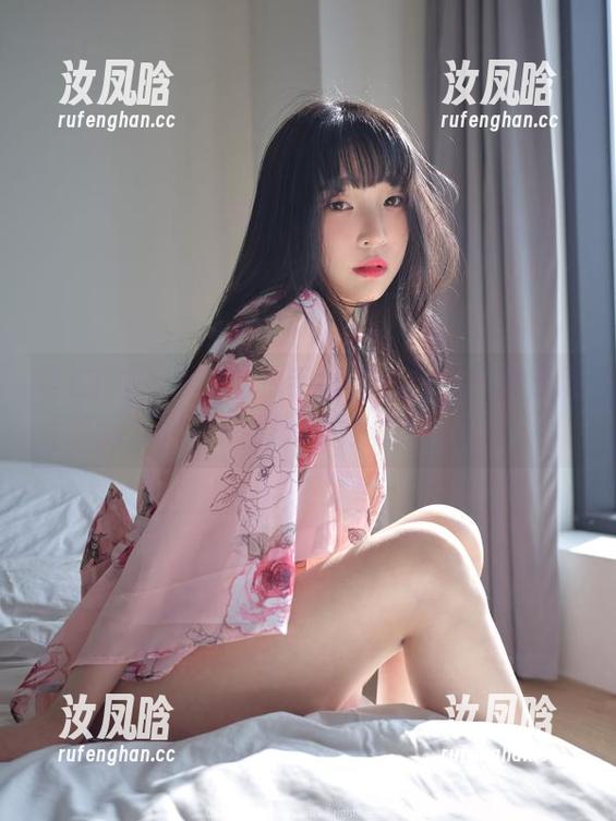 姜仁卿(강인경)的水手服作品集：一堆海风和懵懂的分享