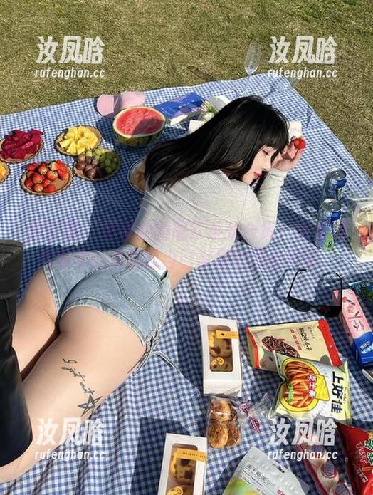 微密圈 - 宋昱欣的居家系列合集：这些图片着实让我想起自己家里的那点事情。