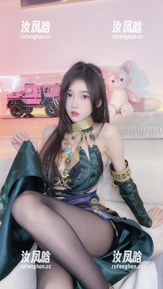 袜子无敌可爱，小小奶瓶儿美图合集请收下这点小赞许！