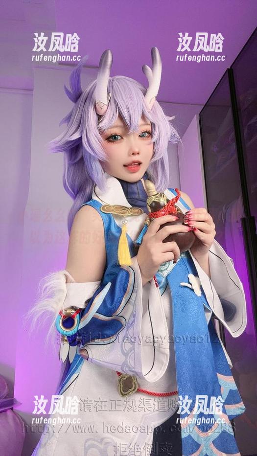 小瑶幺幺的“芙芙”竟然是免费作品，我以为这样的好东西得排队才能看呢？