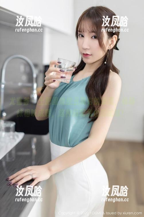 尤蜜荟 - 土肥圆矮挫丑黑穷的美图，和棉袜相映成辉，这种搭配我也想试试！