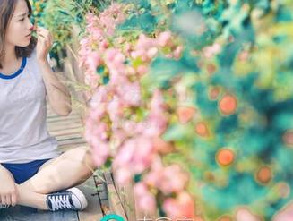 推女神 – 施忆佳Kitty酱的女友写真，拼图的不止是照片，还有我的好奇心！