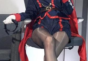 轻松一刻，私房写真里的无影喵喵Ghost与“死库水”的搞怪滋味