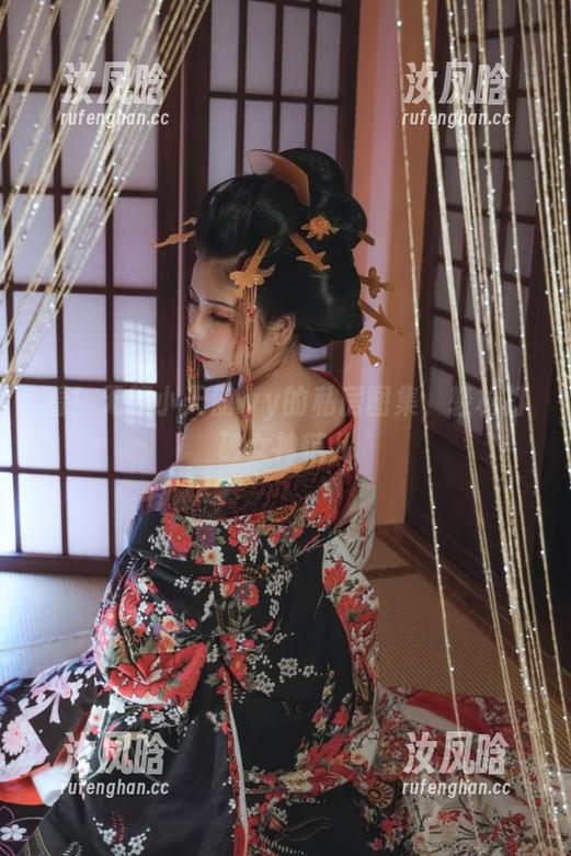 看！无颜小天使wy的私房图集，轻松打破女神范儿