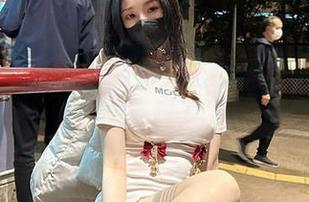 微密圈 – 棉袜与是小逗逗，无圣光只要有人看就行！