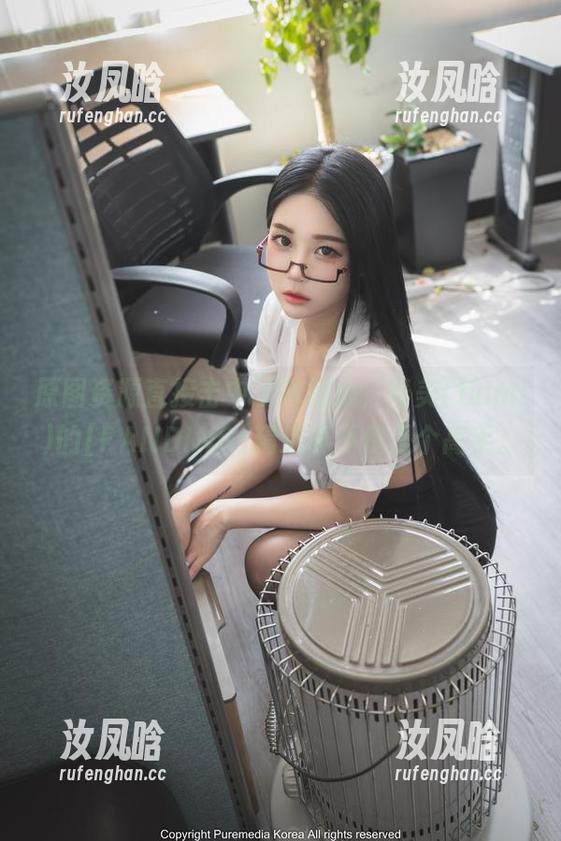 原图资源直接击中了我的心，普美(bomi)的[FANDING]精选真不愧是个高手。