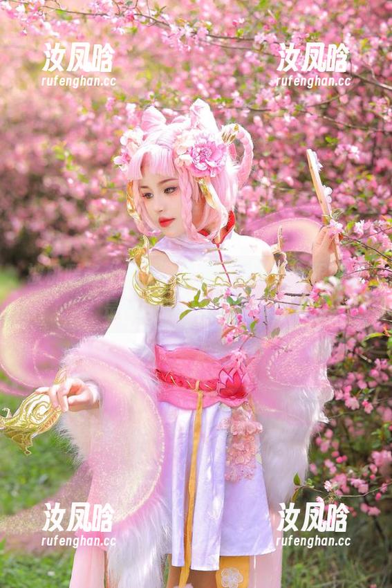 被桃暖酱“天使”催眠：无圣光，很可能是一种新的人生选择！