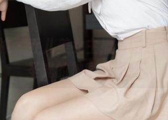 梦丝女神 – 乔儿美女主播，图包里一卷无圣光的神奇秘诀！