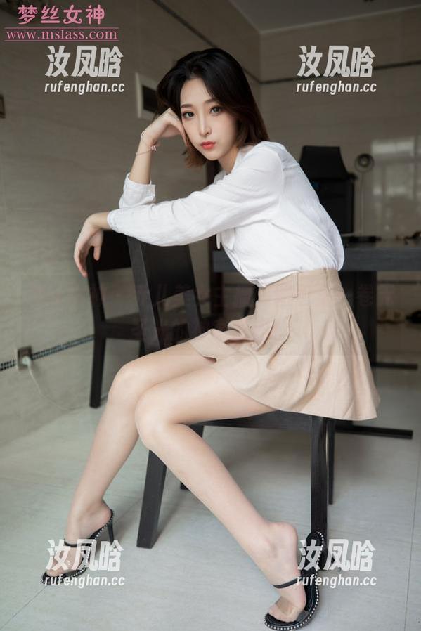 梦丝女神 - 乔儿美女主播，图包里一卷无圣光的神奇秘诀！