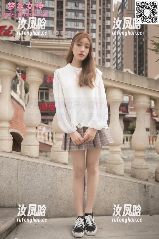 梦丝女神 - 灵唯的户外探险来啦！最新照片让我想起了那句‘人要出门，心要飞翔’！