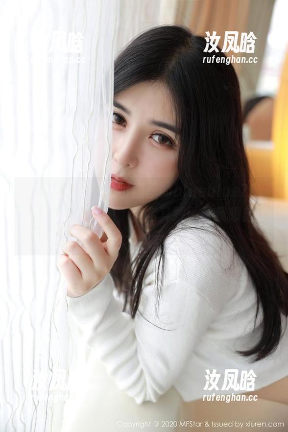 模范学院 - 图包小屋里的blueblue77，满满的纯白气息，莫名其妙地让我想起了冬天的云。