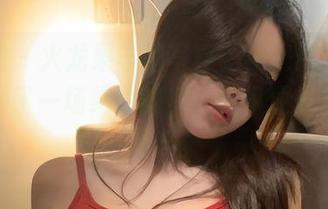 微密圈 – 火龙果羊的写真，虽是精选但剧情像极了一场绚丽的梦，抓不住却又不想放弃。