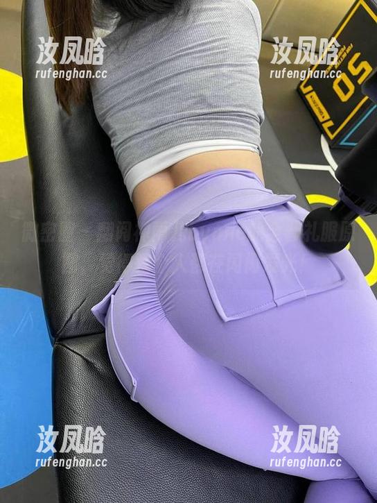 微密圈 - 翻阅禅雨儿Lynne的全套礼服原图，觉得整个人都在闪闪发光！