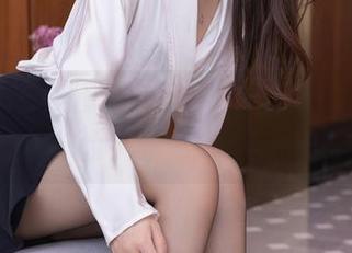 秀人网 – 办公室风云：来看看baby嘉茵的下载秘籍吧！