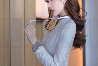 秀人网 – 林文文yooki的秘书写真，宛若职场剧里的女主角，等不及上私教课！
