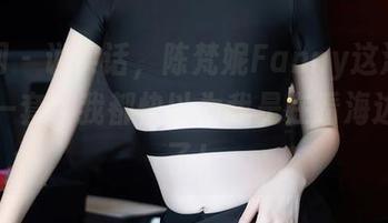 秀人网 – 说实话，陈梵妮Fanny这泳装再更新一套，我都快以为我是在看海边派对了！