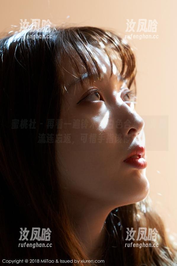 蜜桃社 - 再看一遍铃木的白色合集，真想流连忘返，可惜手指该停了