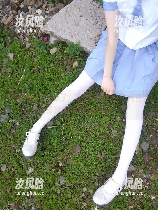 原图已经放上来了！西尔酱的在线？纯白花嫁有种很怪的迷幻效果。