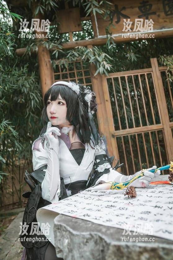 初音未来骑上赛车，许多鱼鱼鱼的高清图册来了，车迷和粉丝请就位！